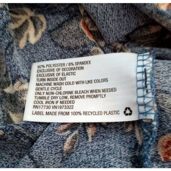 XHILARATION BLUE/GREEN FLORAL SMOCKED OFF-THE-SHOULDER DRESS SZ.S EUC. - Picture 9 of 9